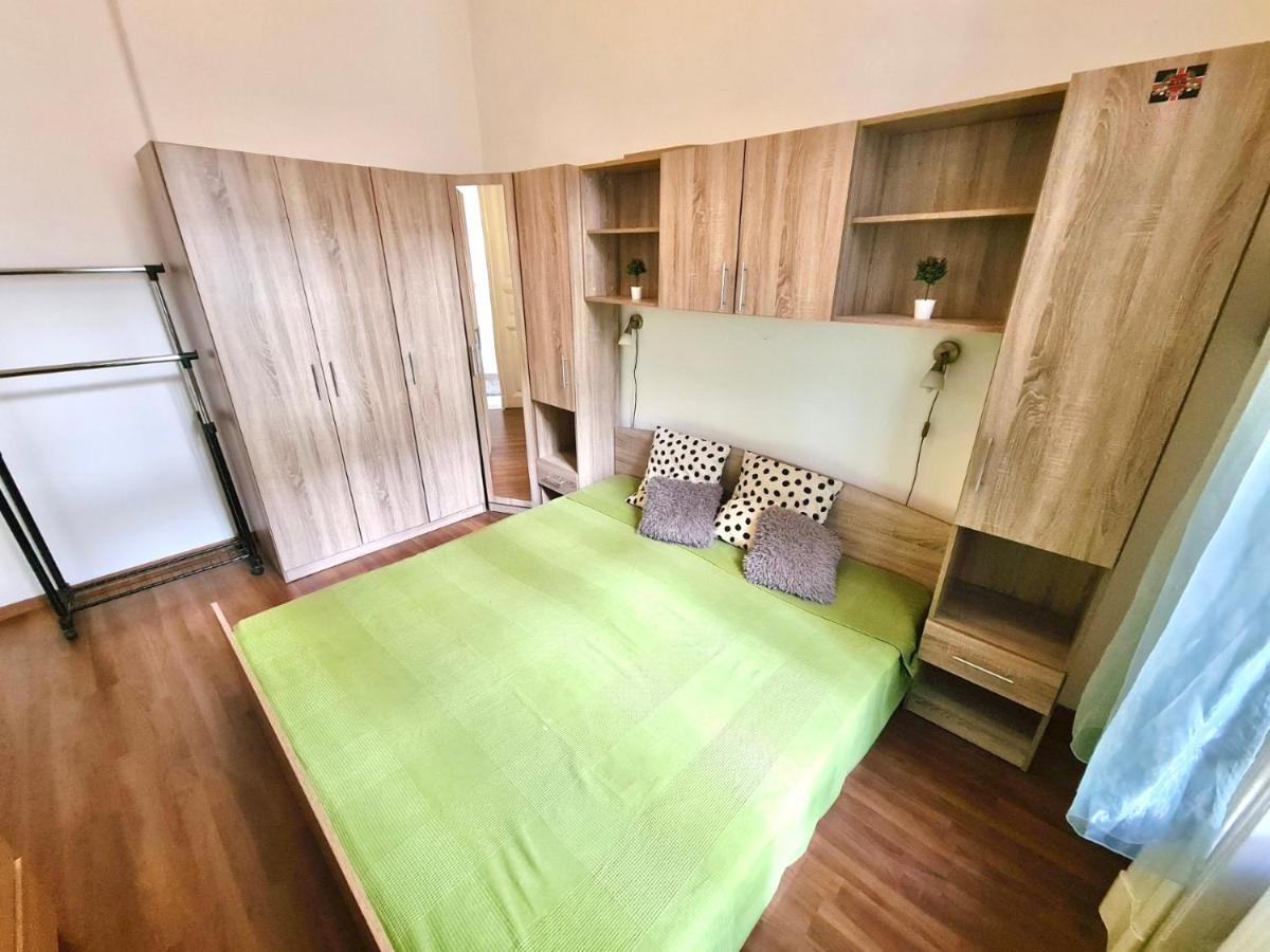 Ricky Apartment Budapest Bagian luar foto